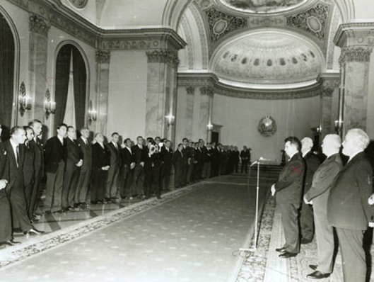 Ceausescu (X)meeting foreign diplomats in the old Throne Room, December 1968 - © RNA 236/1968